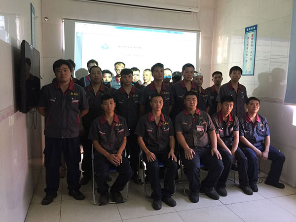  安全、環(huán)保、社會(huì)責(zé)任及團(tuán)隊(duì)培訓(xùn)